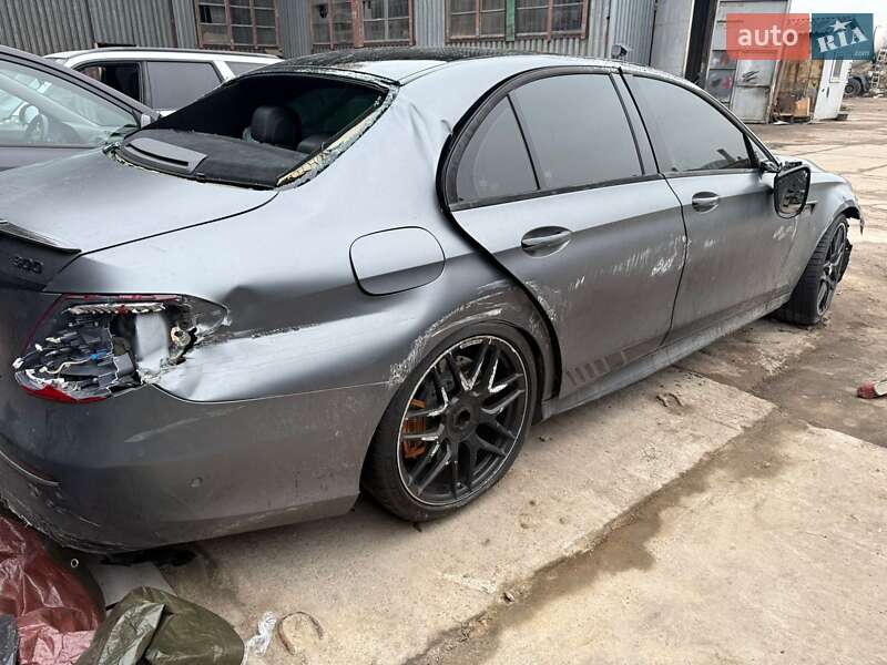 Седан Mercedes-Benz E-Class 2018 в Киеве фото 9 Седан Mercedes-Benz E-Class 2018 в Киеве