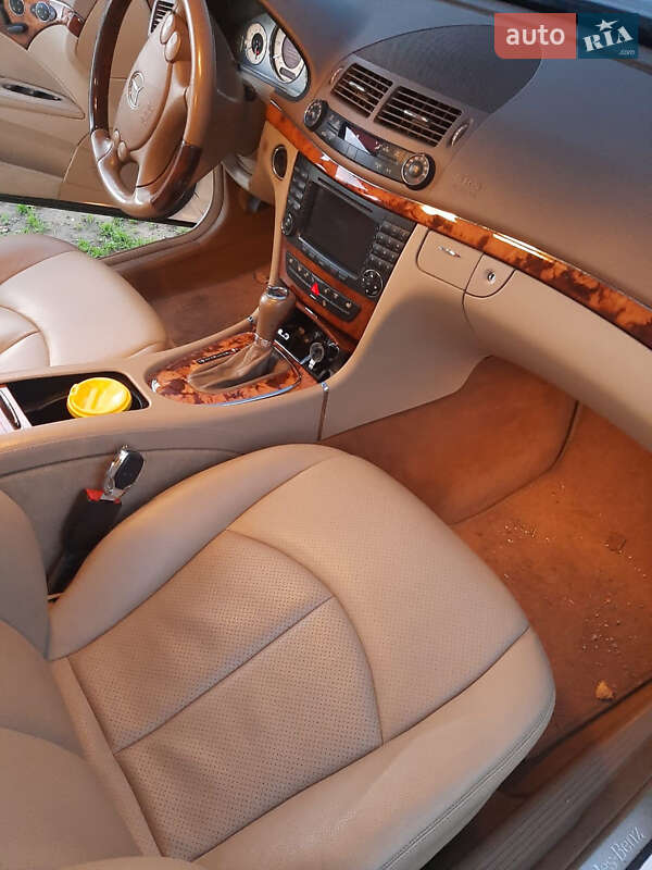 Седан Mercedes-Benz E-Class 2007 в Одесі фото 16 Седан Mercedes-Benz E-Class 2007 в Одесі