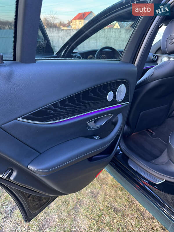 Седан Mercedes-Benz E-Class 2019 в Львове фото 25 Седан Mercedes-Benz E-Class 2019 в Львове
