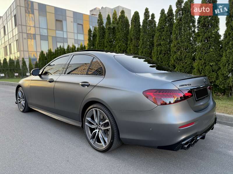 Седан Mercedes-Benz E-Class 2022 в Дніпрі
