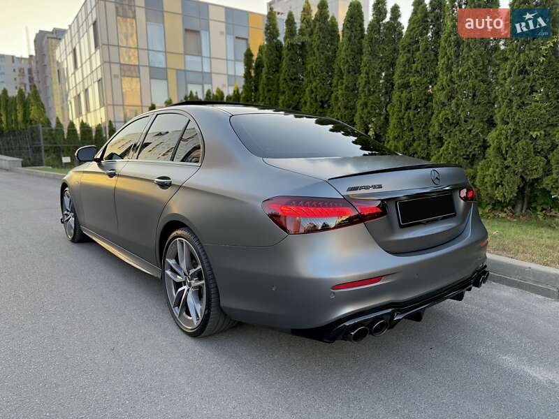 Седан Mercedes-Benz E-Class 2022 в Дніпрі