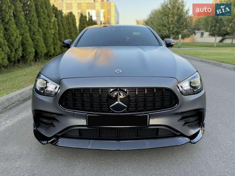Седан Mercedes-Benz E-Class 2022 в Дніпрі