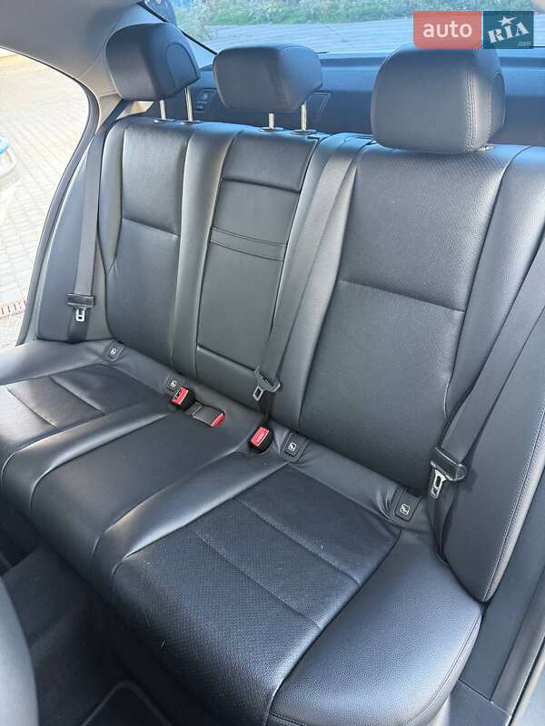 Седан Mercedes-Benz E-Class 2017 в Самборе фото 57 Седан Mercedes-Benz E-Class 2017 в Самборе