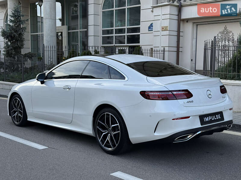 Купе Mercedes-Benz E-Class 2021 в Киеве фото 15 Купе Mercedes-Benz E-Class 2021 в Киеве