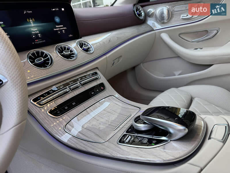 Купе Mercedes-Benz E-Class 2021 в Киеве фото 44 Купе Mercedes-Benz E-Class 2021 в Киеве