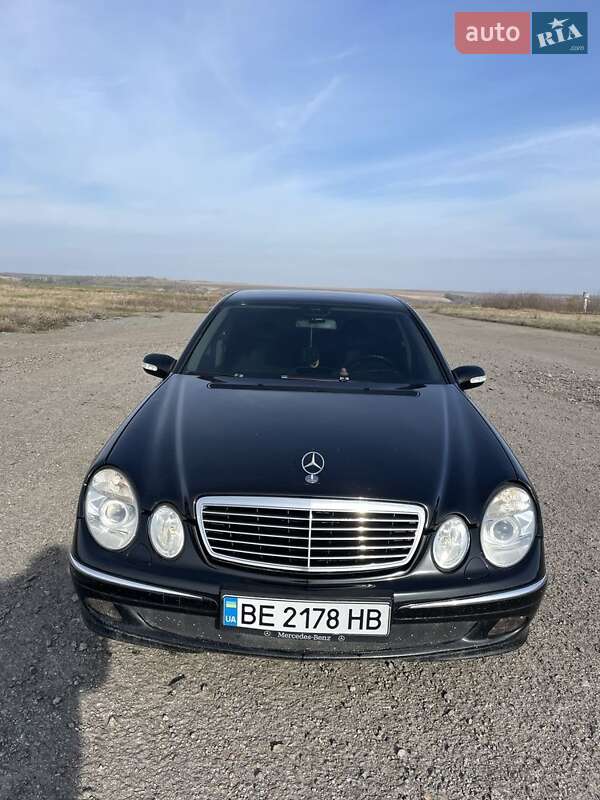 Седан Mercedes-Benz E-Class 2005 в Погребище фото Седан Mercedes-Benz E-Class 2005 в Погребище