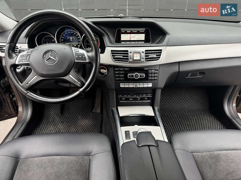 Седан Mercedes-Benz E-Class 2014 в Киеве фото 19 Седан Mercedes-Benz E-Class 2014 в Киеве
