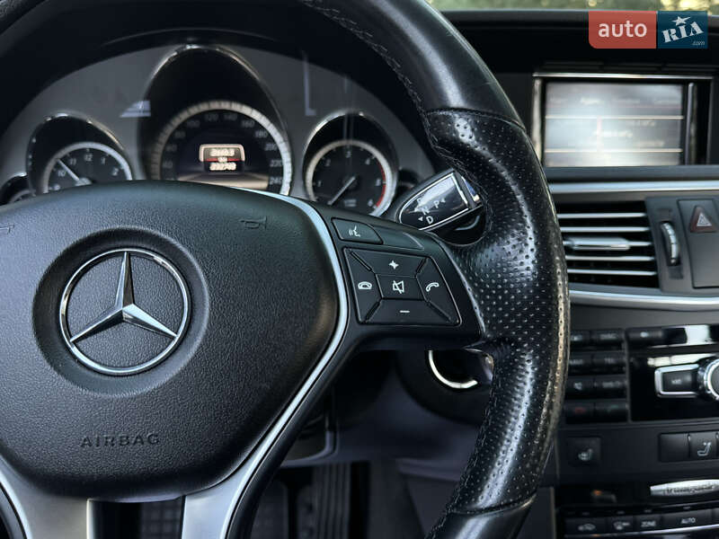 Седан Mercedes-Benz E-Class 2012 в Дрогобыче