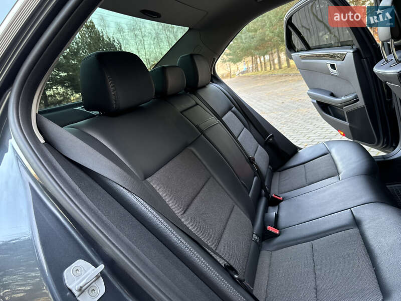 Седан Mercedes-Benz E-Class 2012 в Дрогобыче
