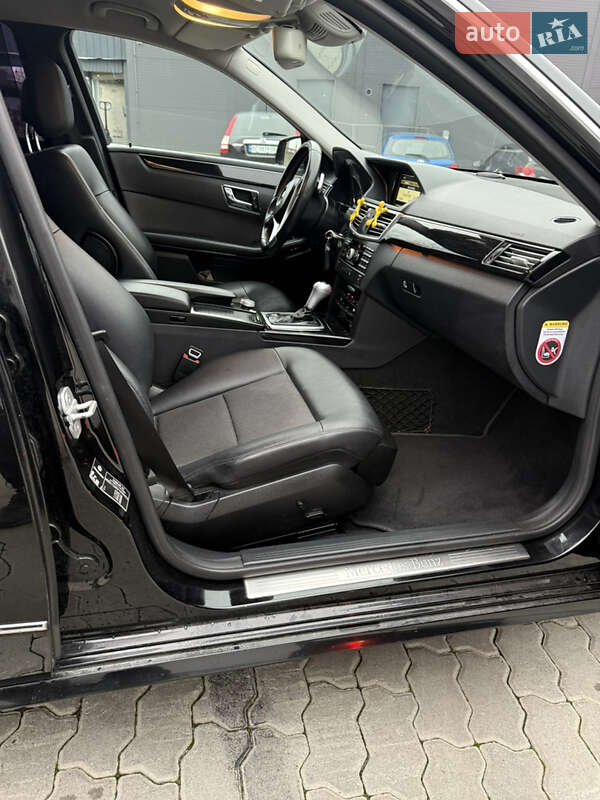 Седан Mercedes-Benz E-Class 2011 в Бориславі фото 35 Седан Mercedes-Benz E-Class 2011 в Бориславі