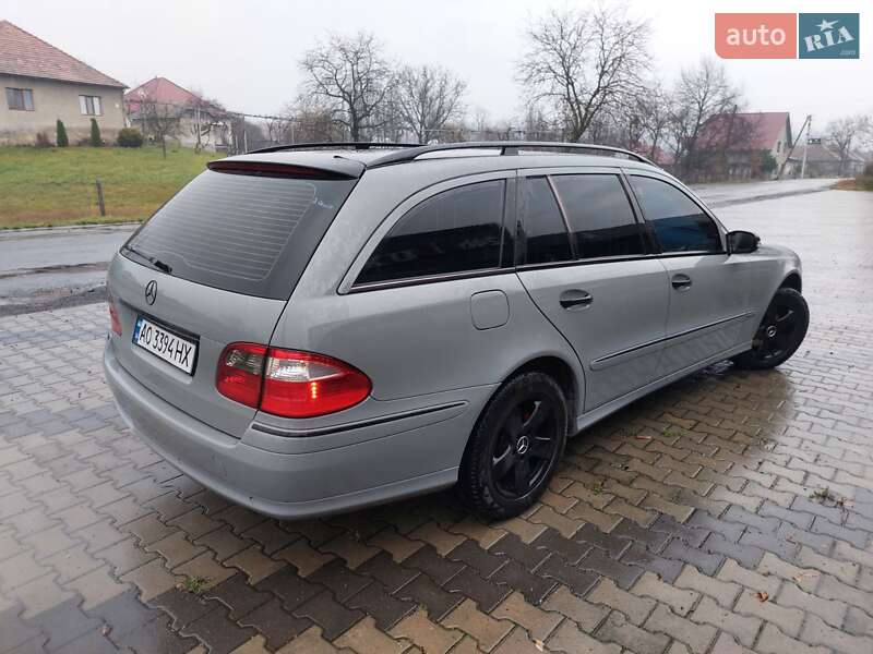 Универсал Mercedes-Benz E-Class 2003 в Иршаве