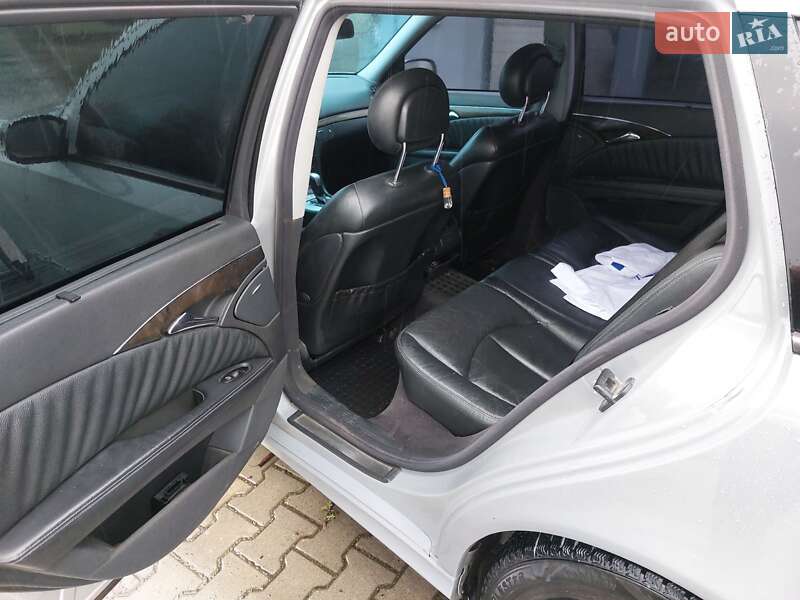 Универсал Mercedes-Benz E-Class 2003 в Иршаве