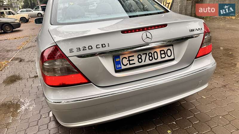 Седан Mercedes-Benz E-Class 2007 в Чернівцях