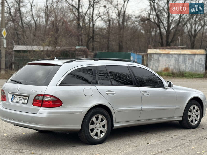 Универсал Mercedes-Benz E-Class 2008 в Запорожье