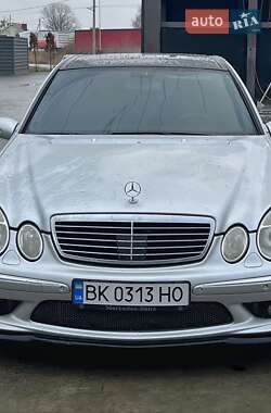 Седан Mercedes-Benz E-Class 2003 в Ратному