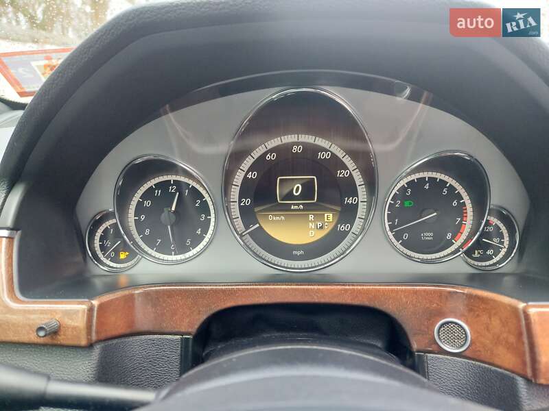 Седан Mercedes-Benz E-Class 2012 в Берестечку