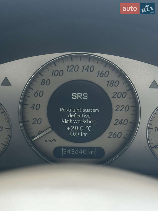 Седан Mercedes-Benz E-Class 2003 в Вінниці