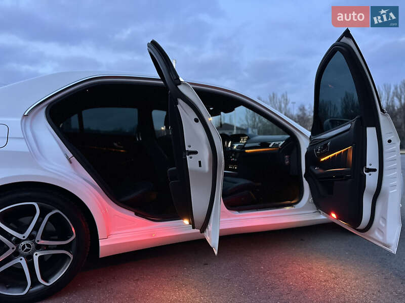 Седан Mercedes-Benz E-Class 2015 в Запорожье фото 22 Седан Mercedes-Benz E-Class 2015 в Запорожье