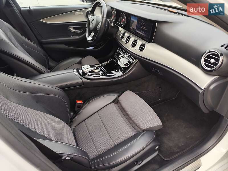 Универсал Mercedes-Benz E-Class 2017 в Измаиле