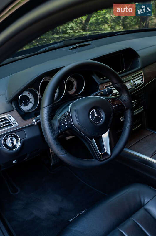 Седан Mercedes-Benz E-Class 2014 в Одесі