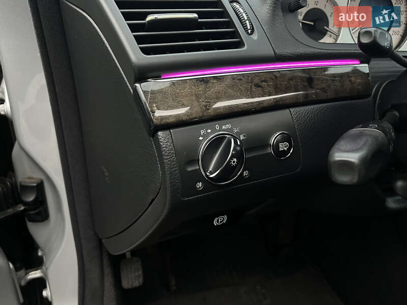 Седан Mercedes-Benz E-Class 2002 в Львові фото 17 Седан Mercedes-Benz E-Class 2002 в Львові