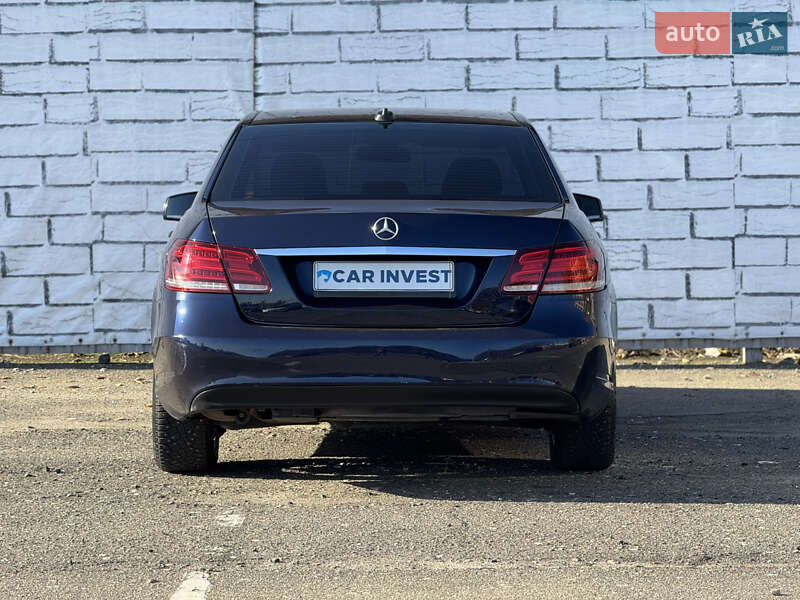 Седан Mercedes-Benz E-Class 2015 в Киеве