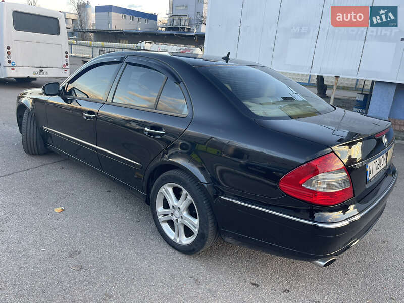 Седан Mercedes-Benz E-Class 2008 в Киеве