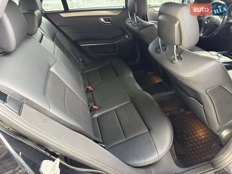 Универсал Mercedes-Benz E-Class 2014 в Звягеле