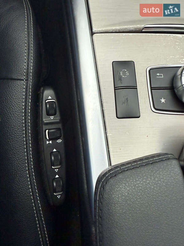 Седан Mercedes-Benz E-Class 2013 в Львові