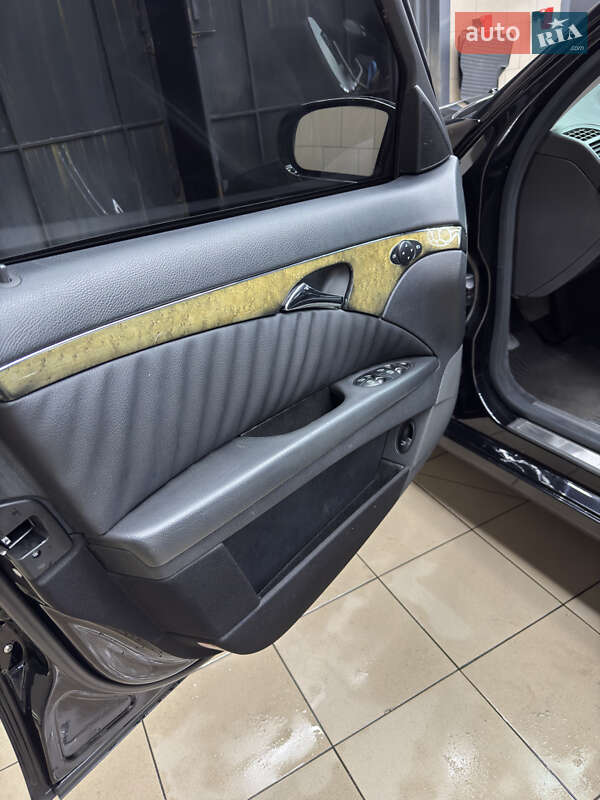 Седан Mercedes-Benz E-Class 2006 в Кропивницькому
