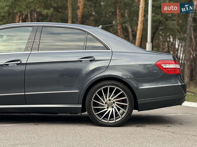 Седан Mercedes-Benz E-Class 2011 в Киеве фото 9 Седан Mercedes-Benz E-Class 2011 в Киеве