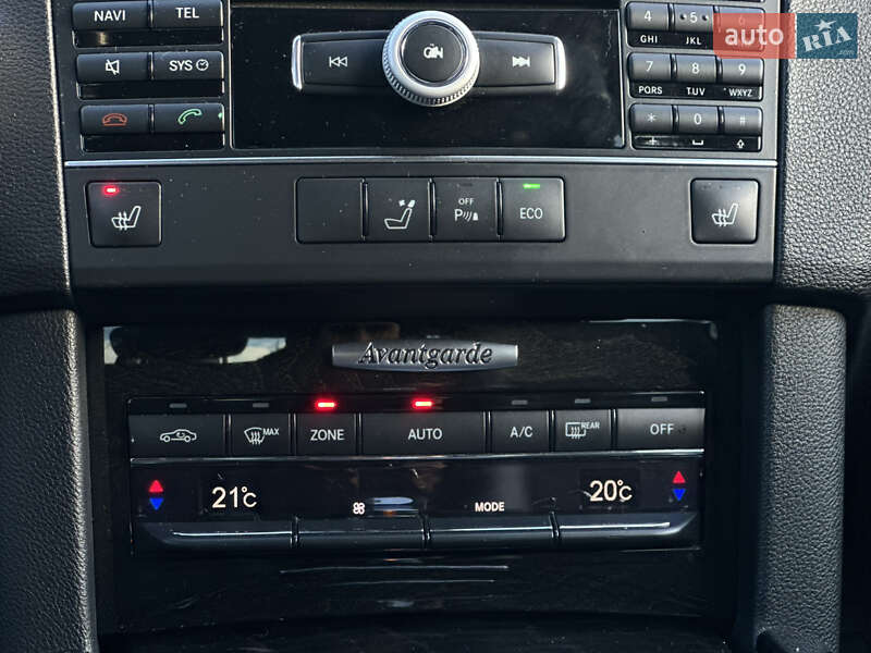 Седан Mercedes-Benz E-Class 2011 в Киеве фото 28 Седан Mercedes-Benz E-Class 2011 в Киеве