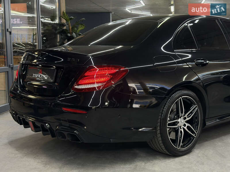Седан Mercedes-Benz E-Class 2019 в Одессе