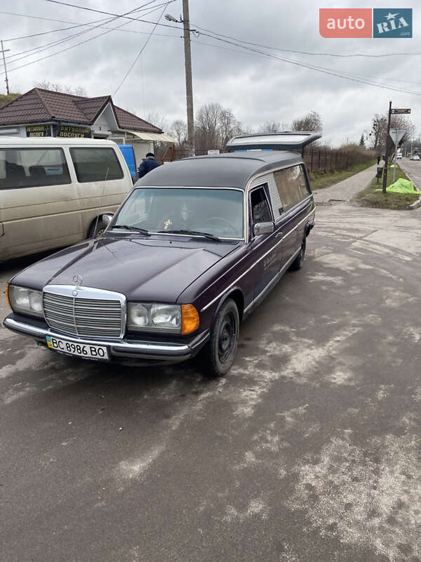Універсал Mercedes-Benz E-Class 1985 в Сокалі