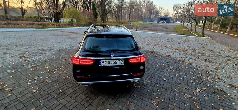 Универсал Mercedes-Benz E-Class 2018 в Дрогобыче