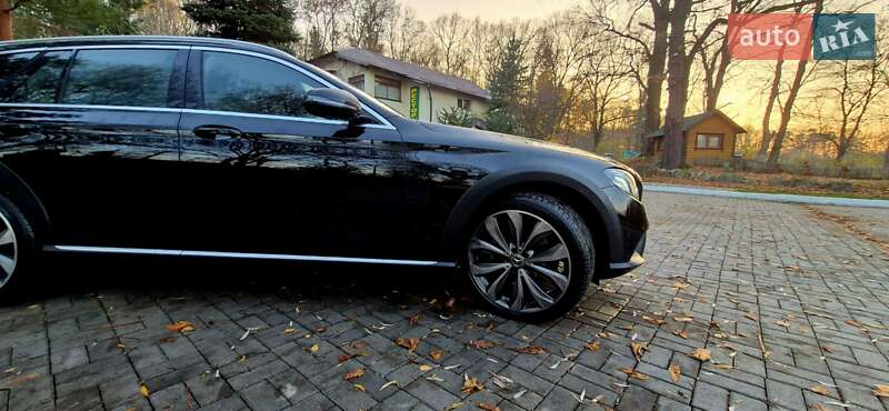 Универсал Mercedes-Benz E-Class 2018 в Дрогобыче