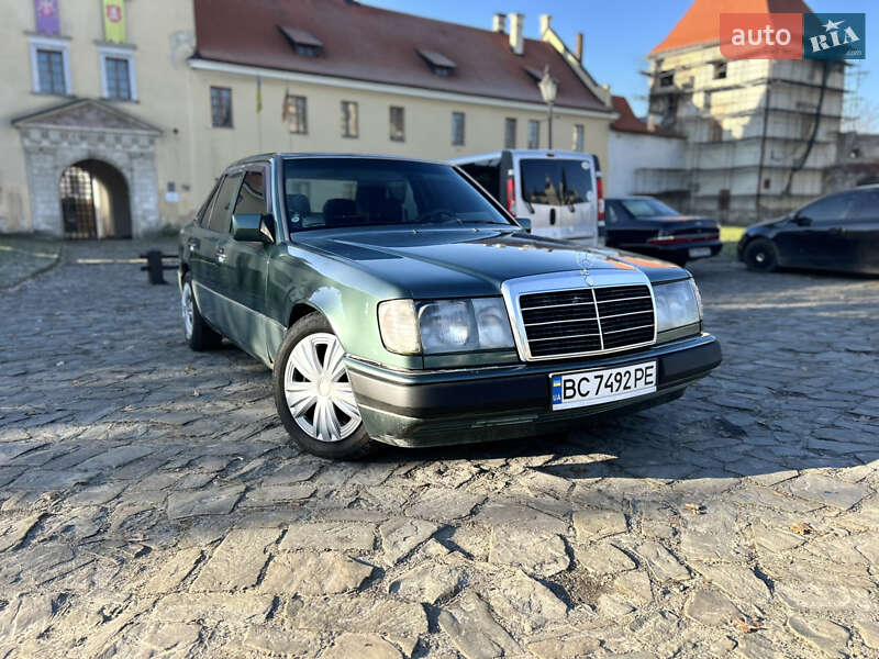 Mercedes-Benz E-Class 1991