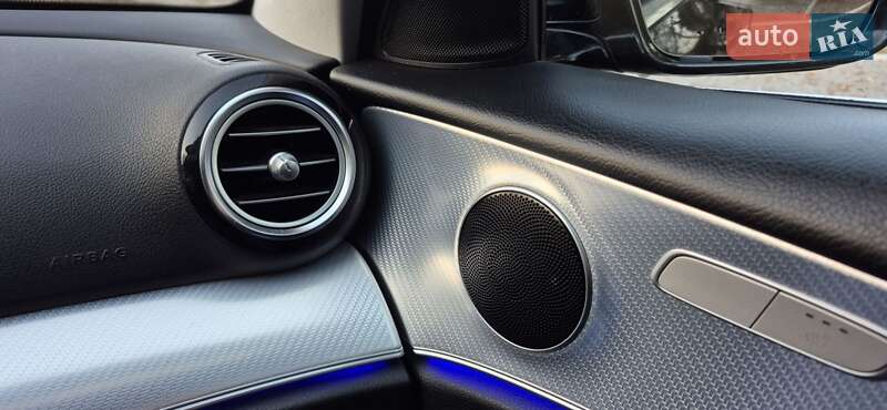 Универсал Mercedes-Benz E-Class 2018 в Дрогобыче