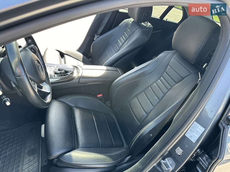 Седан Mercedes-Benz E-Class 2016 в Киеве
