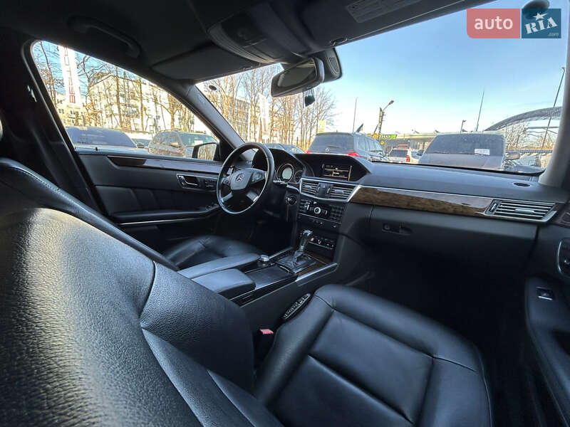 Седан Mercedes-Benz E-Class 2011 в Виннице фото 35 Седан Mercedes-Benz E-Class 2011 в Виннице