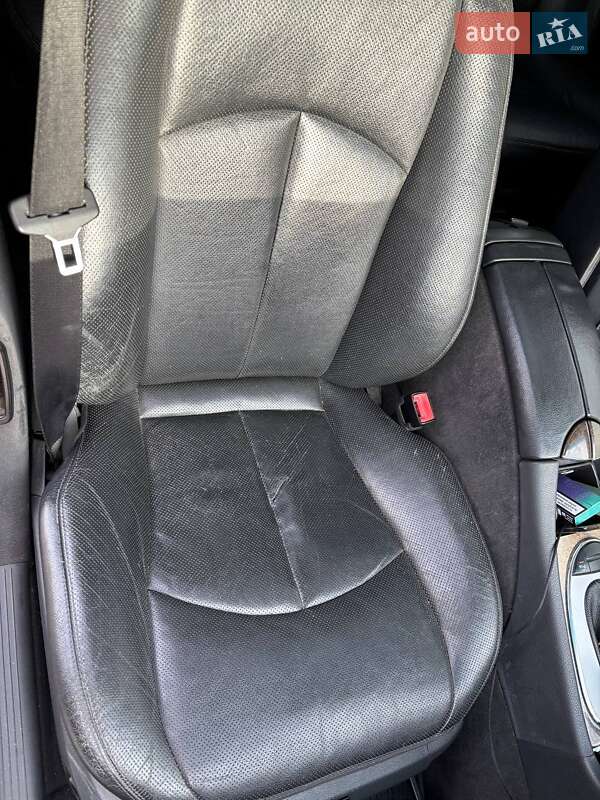 Седан Mercedes-Benz E-Class 2004 в Киеве