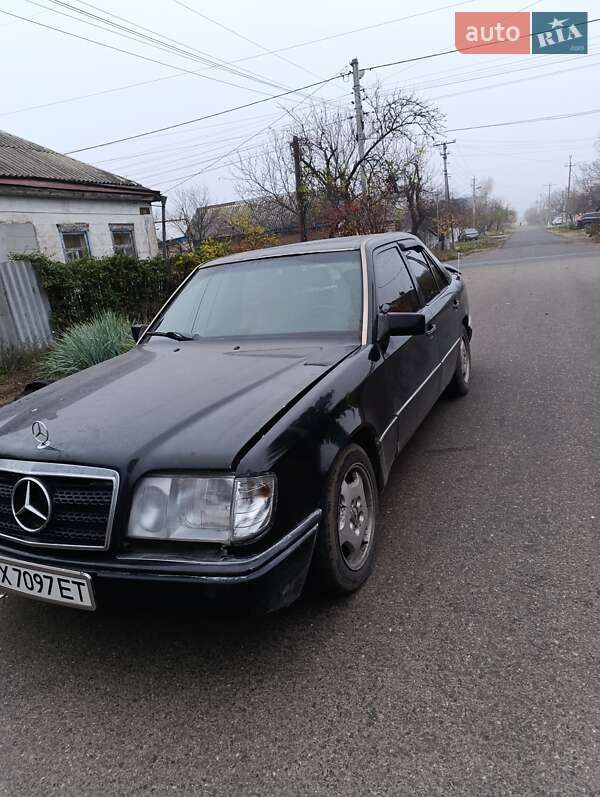 Седан Mercedes-Benz E-Class 1994 в Знаменке