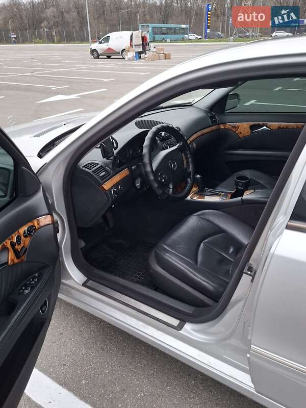 Седан Mercedes-Benz E-Class 2002 в Запорожье фото 4 Седан Mercedes-Benz E-Class 2002 в Запорожье