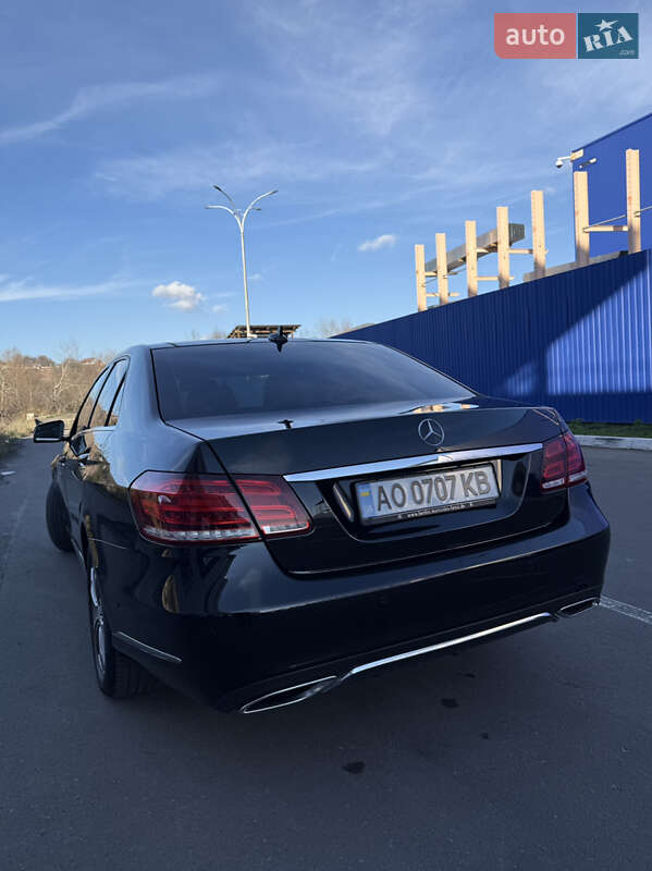 Седан Mercedes-Benz E-Class 2013 в Мукачево