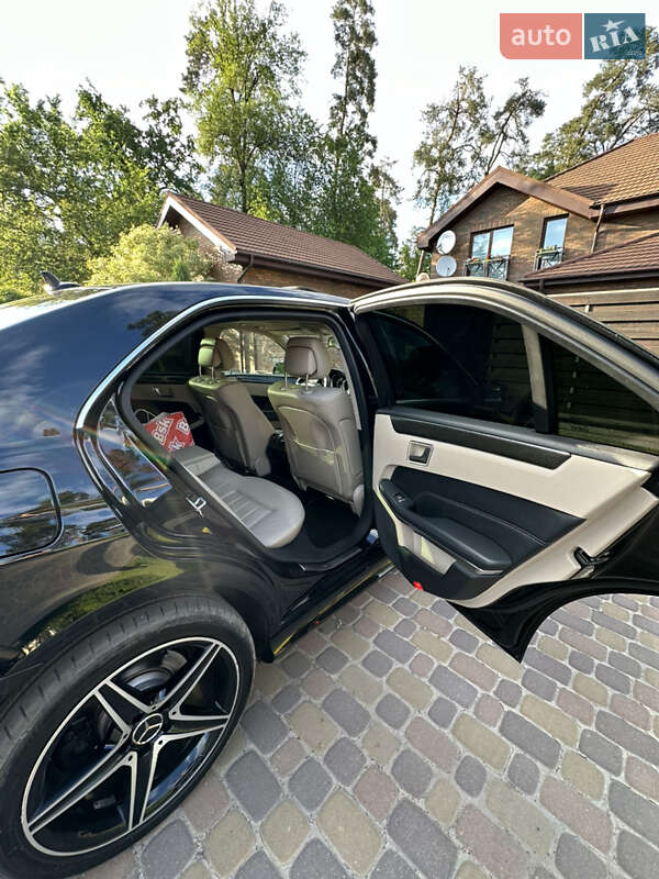 Седан Mercedes-Benz E-Class 2013 в Черкассах