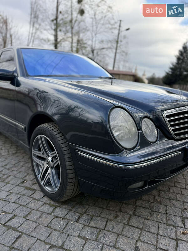 Седан Mercedes-Benz E-Class 2001 в Черновцах фото 4 Седан Mercedes-Benz E-Class 2001 в Черновцах