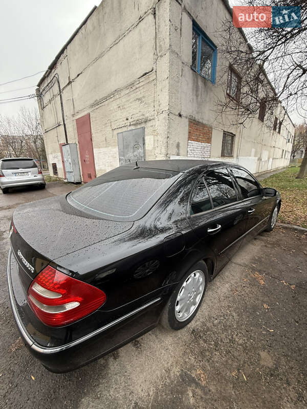Седан Mercedes-Benz E-Class 2003 в Черкасах
