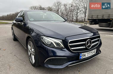 Седан Mercedes-Benz E-Class 2019 в Бродах