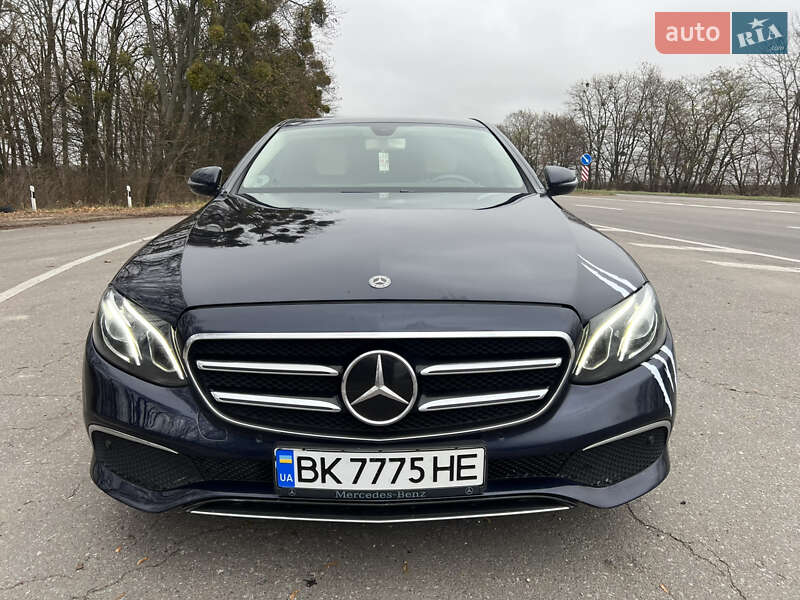 Седан Mercedes-Benz E-Class 2019 в Бродах