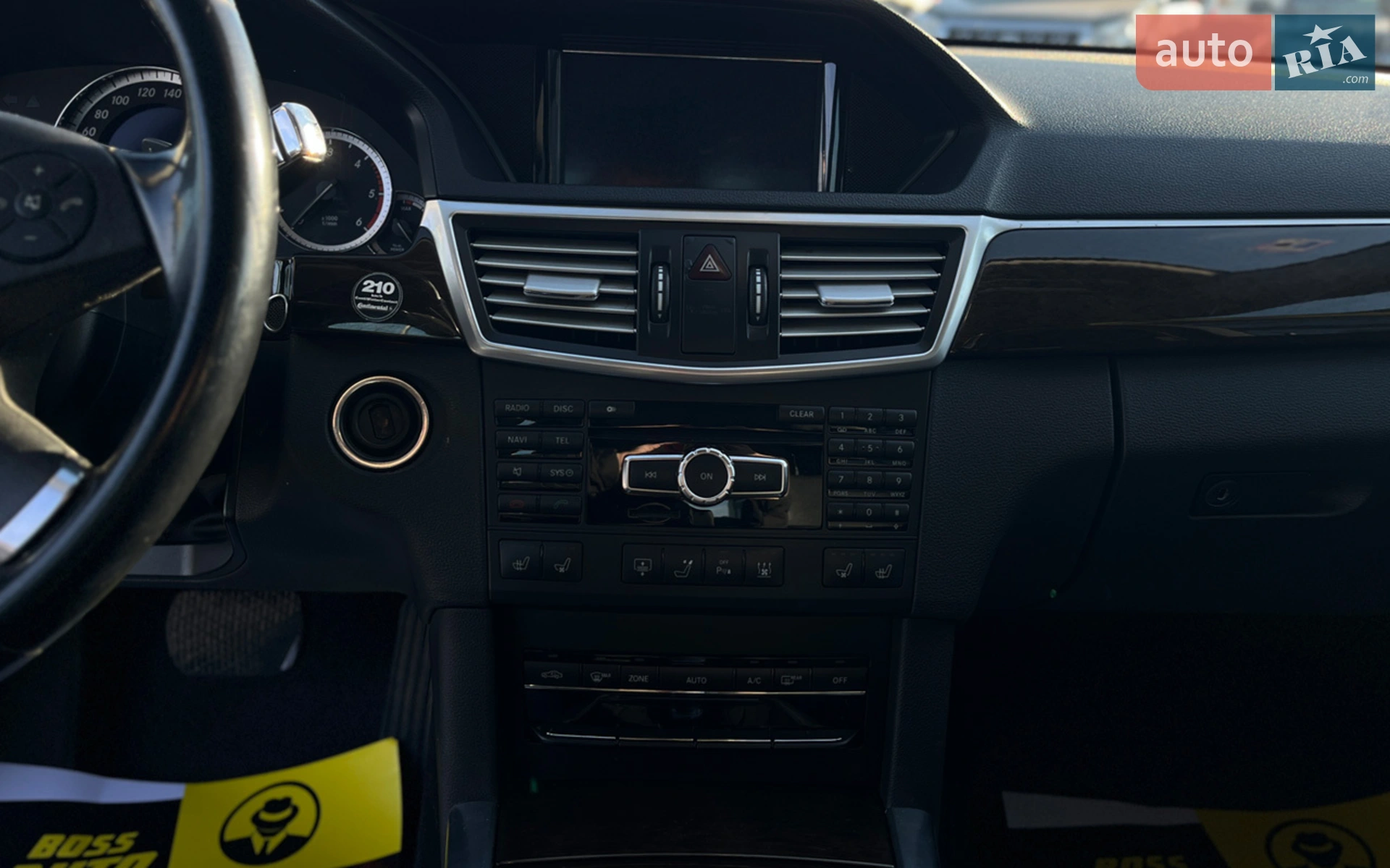 2013 Mercedes-Benz E-klasse - мініатюра 16